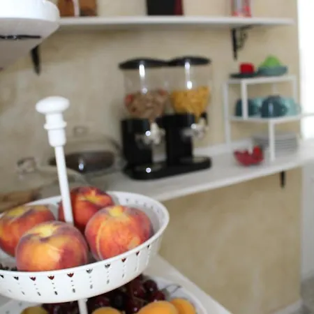 Red House 3* Garlate