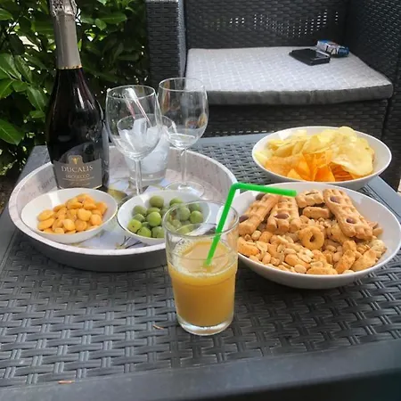 Red House Nocleg ze śniadaniem