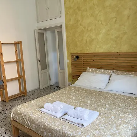 Red House Nocleg ze śniadaniem Garlate