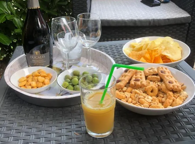 Red House Bed & Breakfast