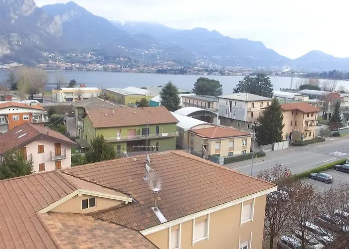 Red House Oda ve Kahvaltı 3*